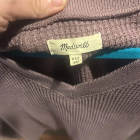 Madewell Brushed Waffle V-Neck Tee Size XXS (VERY oversized) - Picture 4 of 6